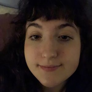 Meet your Posher, Lea